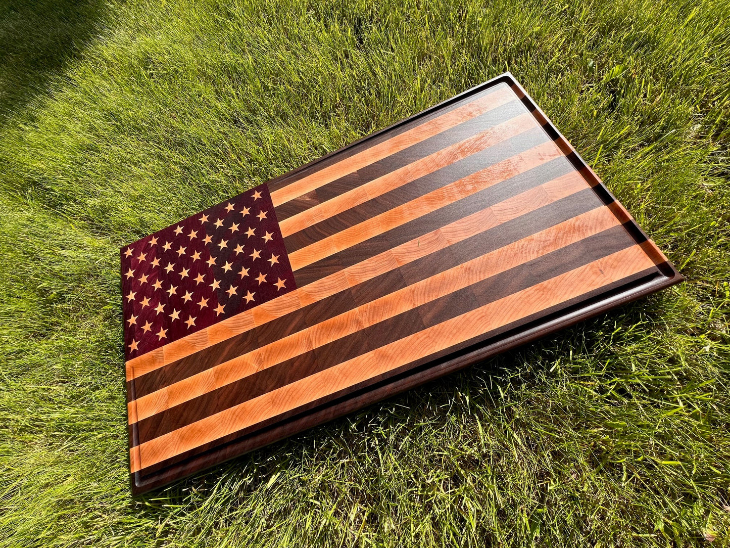 USA Flag Inlay End-Grain Cutting Board w/ Juice Groove